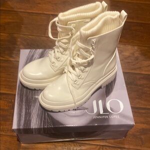 NEW..Tried On Only
Jennifer Lopez White Combat Boots Rugged Sole
